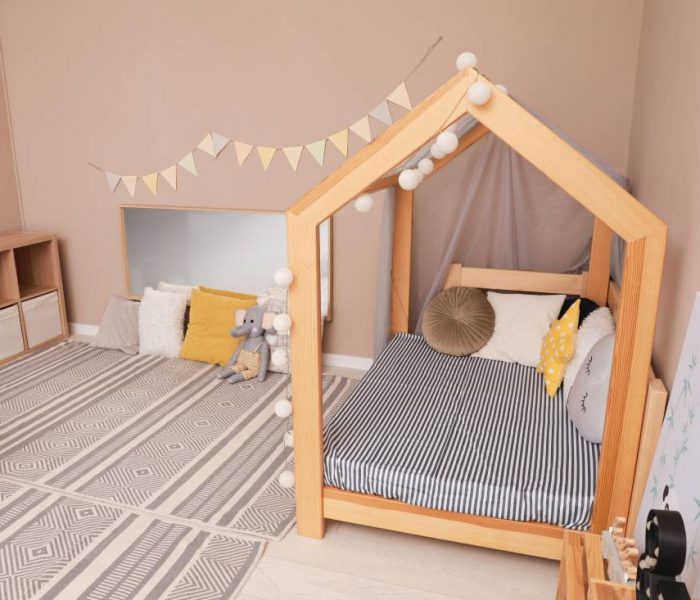 Letto Montessori: come un letto basso aiuta lo sviluppo dei bambini